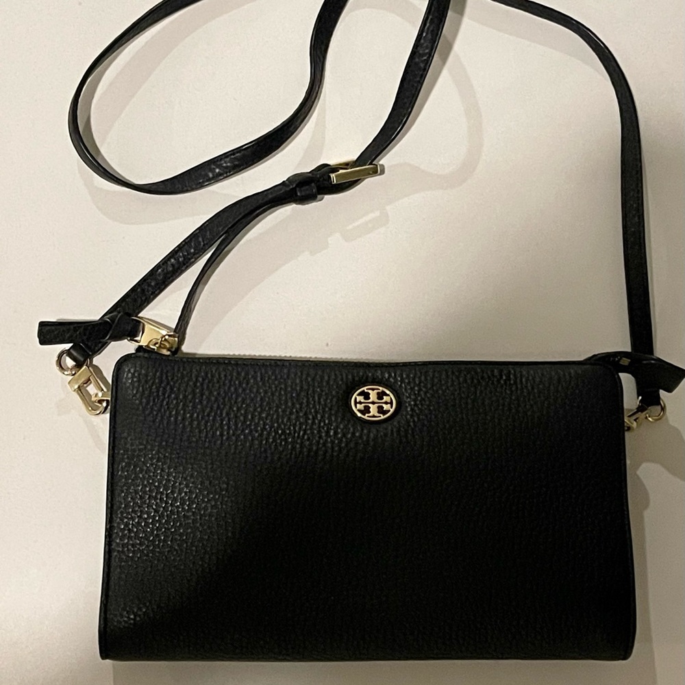 Tory Burch Robison Pebbled Leather Crossbody